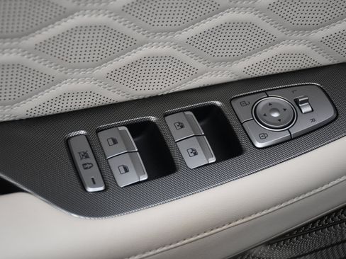 Used 2020 Hyundai Palisade Limited image 11