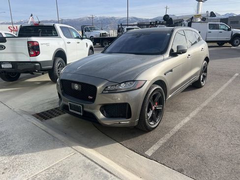 Used 2020 Jaguar F-PACE S AWD/4WD image 15