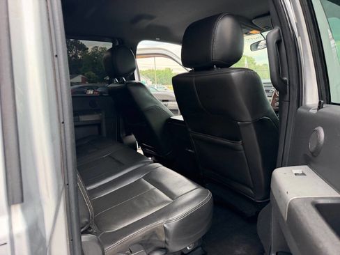 Used 2012 Ford F250 Lariat w/ Lariat Interior Pkg AWD/4WD image 11
