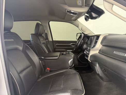 Used 2022 RAM 1500 Laramie AWD/4WD image 10