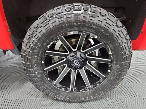 Used 2021 GMC Sierra 1500 AT4 w/ AT4 Premium Package AWD/4WD image 44