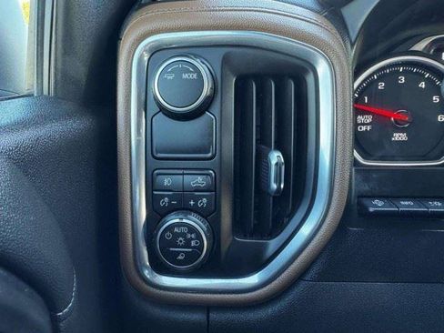 Used 2021 Chevrolet Silverado 1500 High Country w/ Technology Package RWD image 23