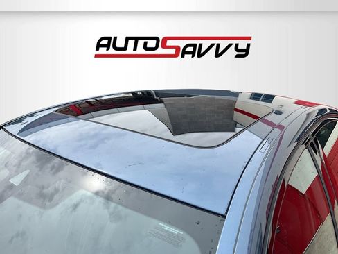 Used 2023 BMW M550i xDrive w/ Executive Package AWD/4WD image 23