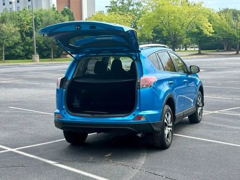 Used 2016 Toyota RAV4 LE FWD image 17