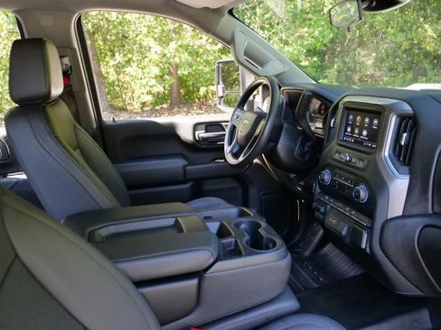 Used 2024 Chevrolet Silverado 3500 W/T w/ WT Fleet Convenience Package image 35