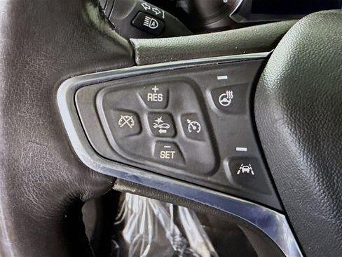 Used 2018 Chevrolet Malibu Premier w/ Premier Sun and Wheel Package image 14