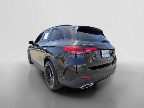Certified 2024 Mercedes-Benz GLC 300 image 3