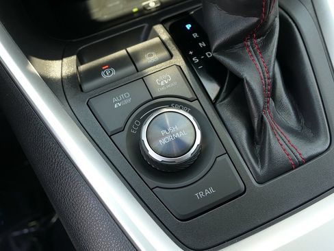 Used 2024 Toyota RAV4 XSE w/ Weather Package AWD/4WD image 23