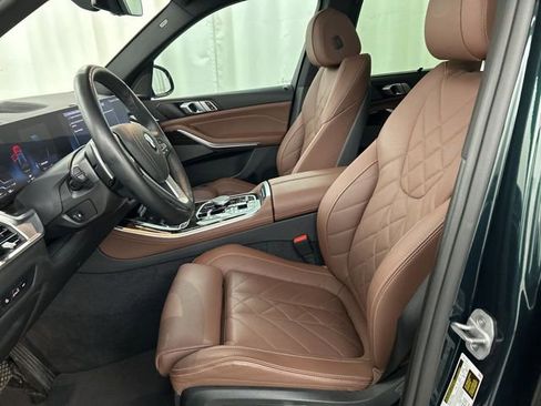 Used 2025 BMW X5 xDrive40i AWD/4WD image 6