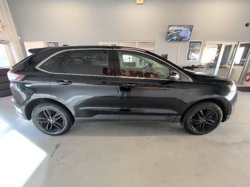 Used 2017 Ford Edge SEL w/ Canadian Touring Package AWD/4WD image 6