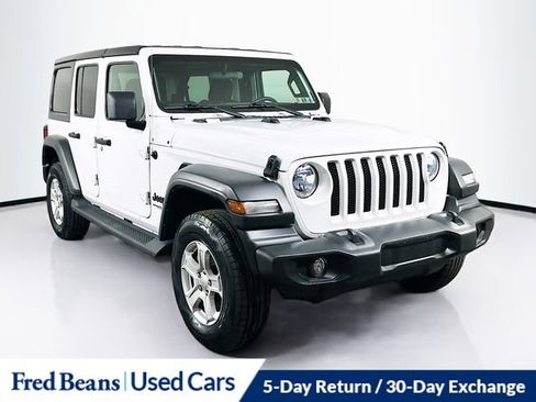 Used 2022 Jeep Wrangler Unlimited Sport image 1