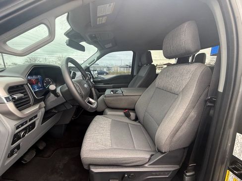 Used 2022 Ford F150 XLT w/ Equipment Group 302A High image 11