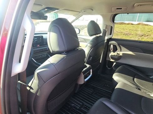 New 2026 Kia Carnival EX FWD image 24