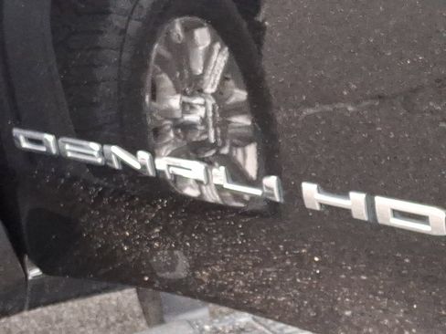 Certified 2022 GMC Sierra 2500 Denali w/ Denali Ultimate Package image 31