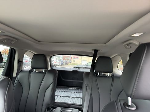Certified 2025 Acura MDX SH-AWD image 21