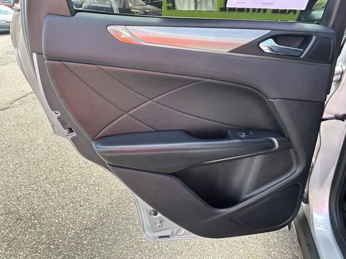 Used 2016 Lincoln MKC Premiere AWD/4WD image 13