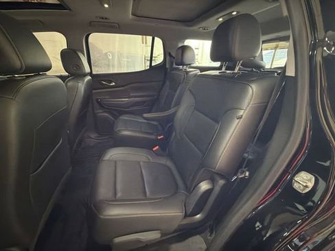 Certified 2021 GMC Acadia SLT w/ Elevation Edition FWD image 24