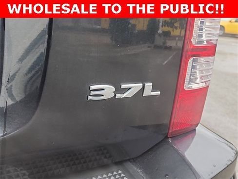 Used 2008 Jeep Liberty Limited w/ Premium Sound Group image 5