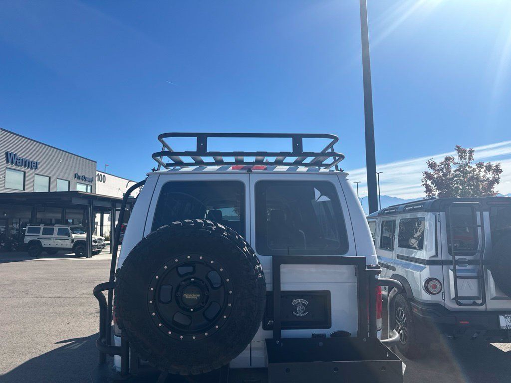 Used 2013 Ford E-350 and Econoline 350 XLT RWD image 7