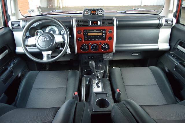 Used 2008 Toyota FJ Cruiser 4WD w/ Convenience Pkg image 51