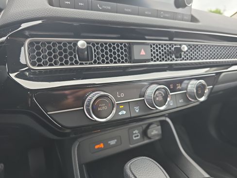 Certified 2023 Honda Civic LX image 21