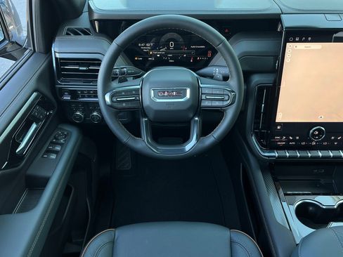 New 2026 GMC Yukon AT4 w/ AT4 Premium Package AWD/4WD image 13
