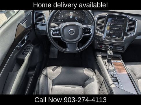 Used 2018 Volvo XC90 T6 Momentum w/ Momentum Plus Package AWD/4WD image 14