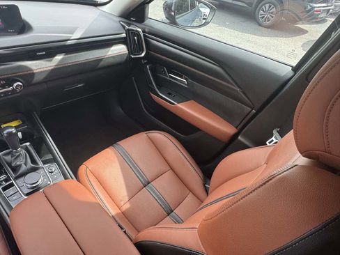 Used 2024 MAZDA CX-50 Meridian Edition image 26