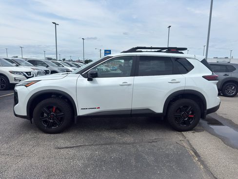 Used 2025 Nissan Rogue SV w/ Rock Creek Premium Package AWD/4WD image 6