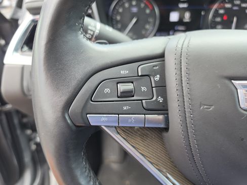 Used 2023 Cadillac XT6 Premium Luxury w/ Platinum Package AWD/4WD image 33
