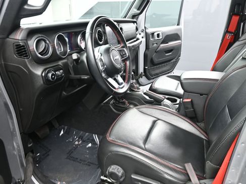 Used 2020 Jeep Wrangler Unlimited Rubicon w/ Quick Order Package 28Y Recon image 17