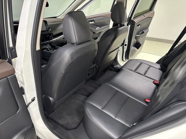 Used 2023 Nissan Rogue SL w/ SL Premium Package AWD/4WD image 25