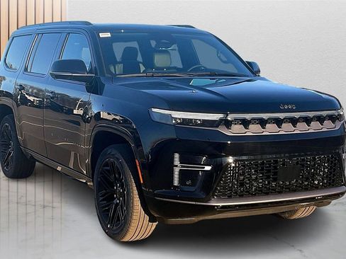 New 2026 Jeep Grand Wagoneer Limited AWD/4WD image 2