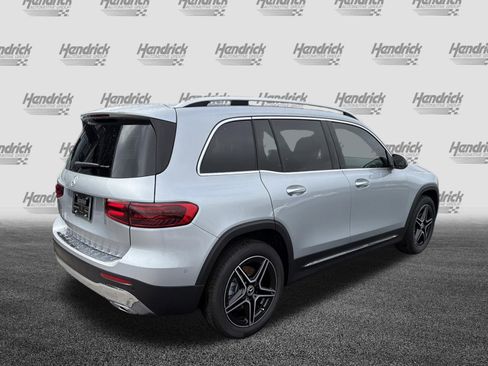 New 2026 Mercedes-Benz GLB 250 image 9