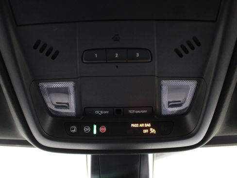 Certified 2023 Cadillac XT5 Luxury AWD/4WD image 18