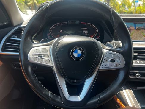 Used 2019 BMW X7 xDrive50i w/ Cold Weather Package AWD/4WD image 15