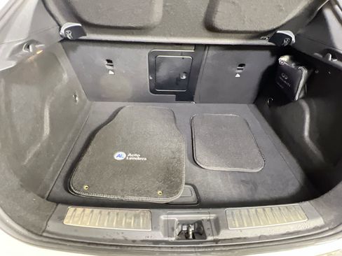 Used 2018 INFINITI QX30 AWD w/ Dark Wood Package image 26