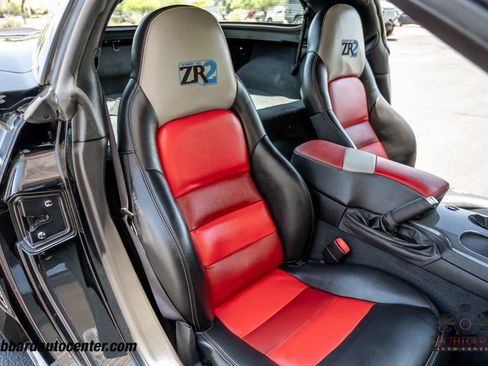 Used 2009 Chevrolet Corvette Z06 w/ Preferred Equipment Group RWD image 26