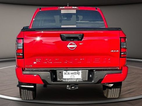 Certified 2026 Nissan Frontier SV w/ All-Weather Content Package AWD/4WD image 4