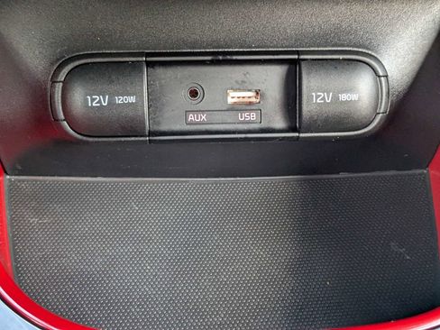 Used 2016 Kia Soul + w/ Tarmac Special Edition FWD image 26