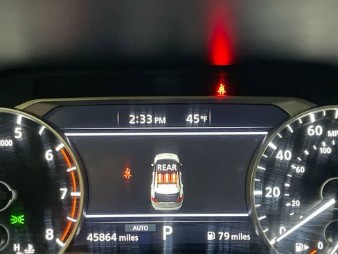 Used 2024 Nissan Rogue S image 15