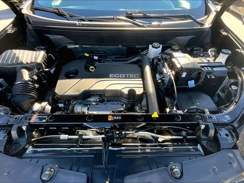 Used 2022 Chevrolet Equinox LT image 30