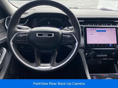 Used 2023 Jeep Grand Cherokee Limited AWD/4WD image 7