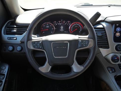 Used 2016 GMC Yukon XL Denali w/ Open Road Package image 36