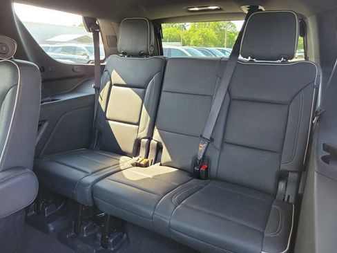 Certified 2025 Chevrolet Tahoe Premier AWD/4WD image 18