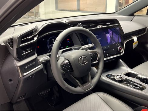 New 2026 Lexus RZ 450e AWD image 38