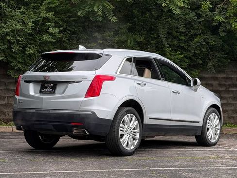 Used 2018 Cadillac XT5 Premium Luxury w/ Driver Assist Package AWD/4WD image 5