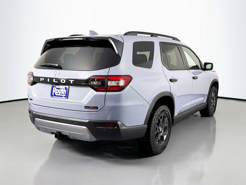 New 2026 Honda Pilot TrailSport image 5
