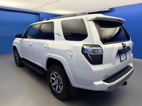 Used 2023 Toyota 4Runner TRD Off-Road Premium w/ Off Road Premium Plus Package AWD/4WD image 5
