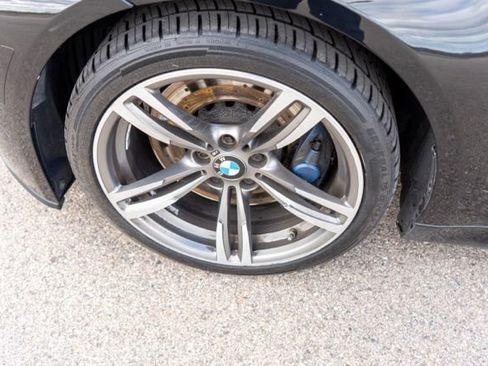 Used 2018 BMW M3 RWD image 13